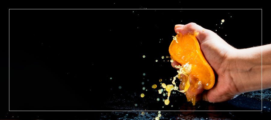 Exprimiendo naranjas